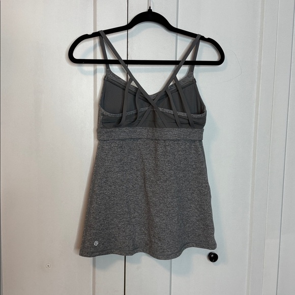 Lululemon Grey Criss cross back Strappy racerback workout top - 6 - Picture 4 of 5